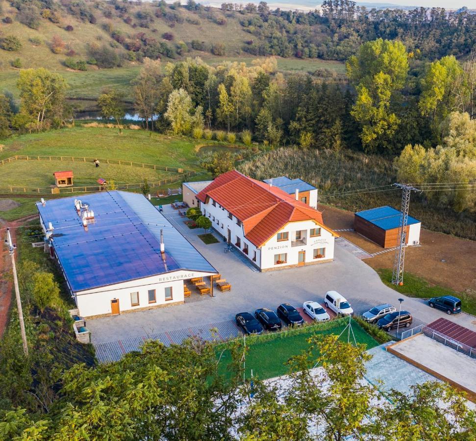 Na Zelenem Statku Hotel Rasovice  Exterior foto