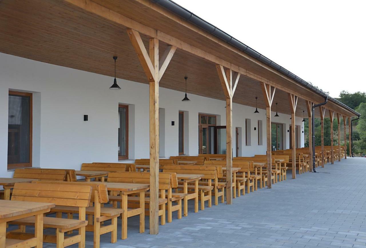 Na Zelenem Statku Hotel Rasovice  Exterior foto